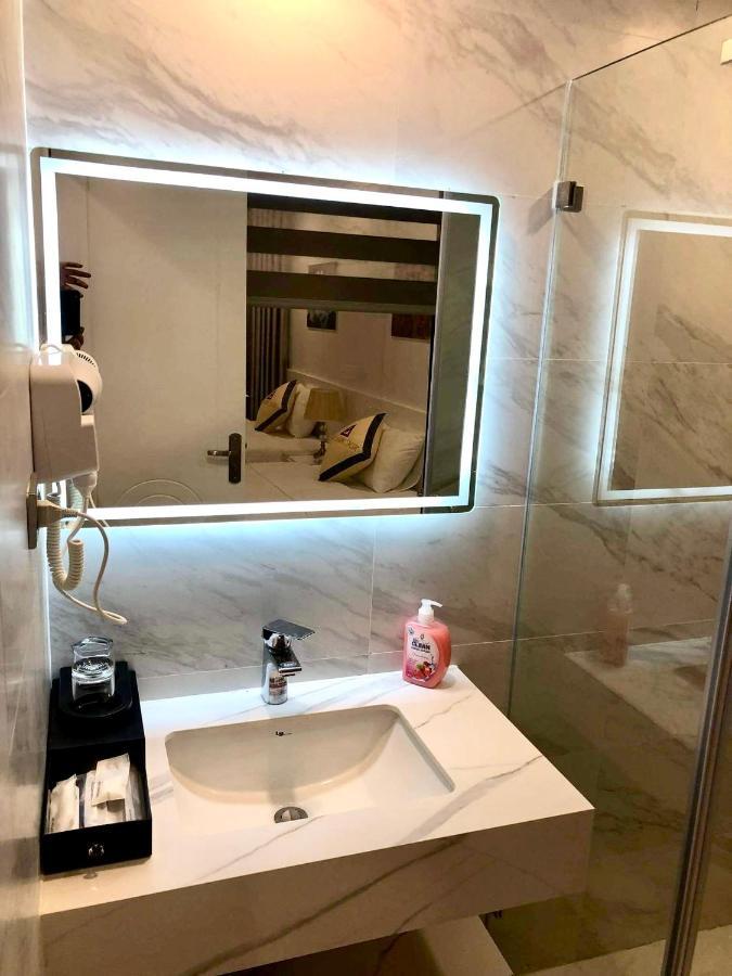 Ndc Misa Hotel Ха Лонг Екстериор снимка